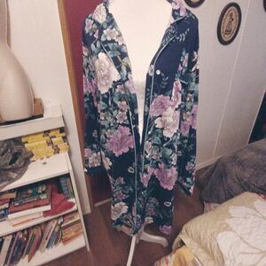 Liz Claiborne  XL dressing gown EX COND